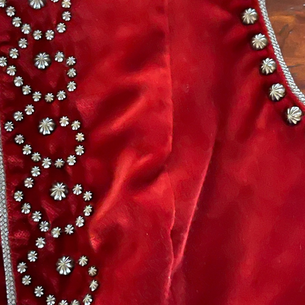 Double D Ranch Red Velvet Vest with Silver Studs - Picture 6 of 8